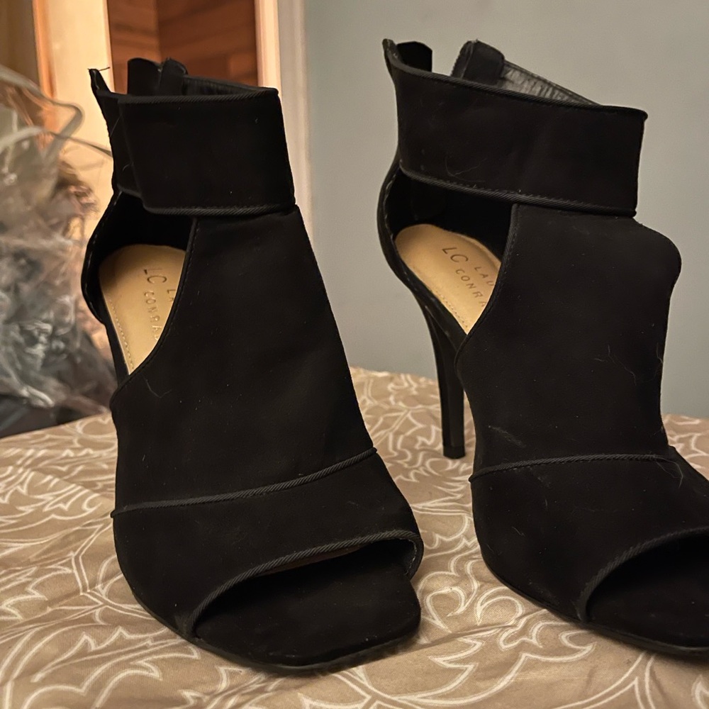 Loran Conrad peekaboo heels